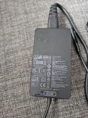 Original Microsoft Surface Pro 3/4/5/6/7 65W Netzteil 1706 (Ladegerät)