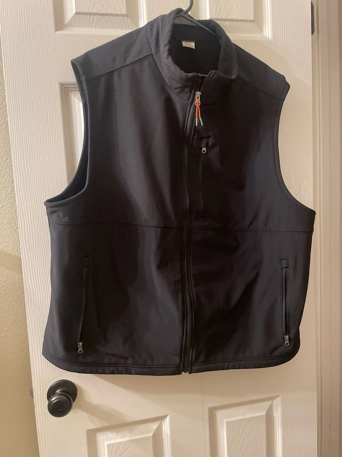 Ozark Trail Men's Softshell Vest, Size 2XL
Opens in a new window or tab