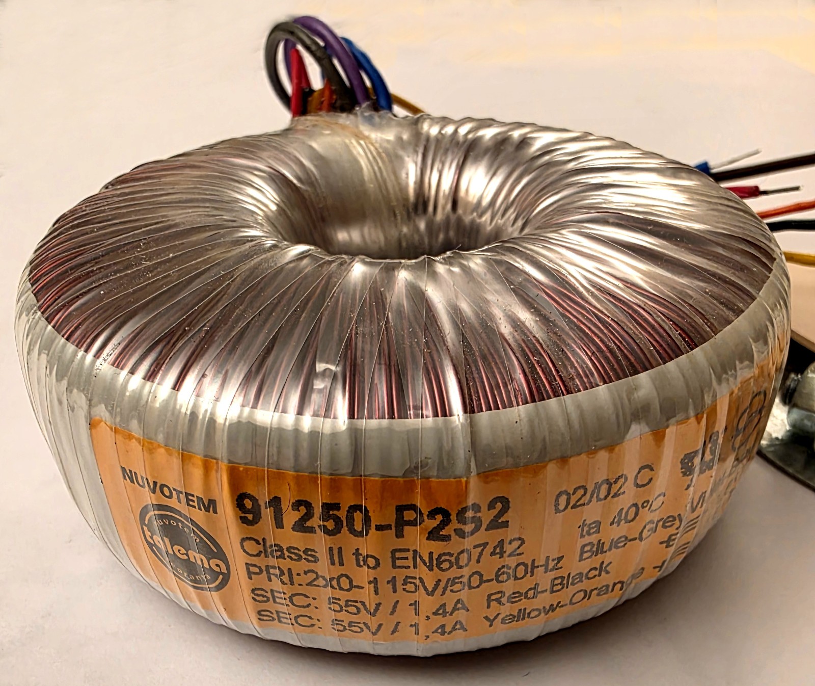 Transformateur torique 2x55v pour fabriquer un amplificateur de salon