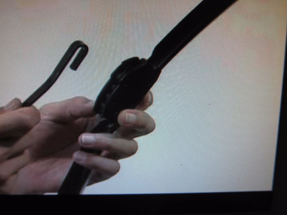 (2) Limpiaparabrisas de invierno Dodge Chrysler Grand Caravan Voyager Town & Country 28" Foto 3 de 3