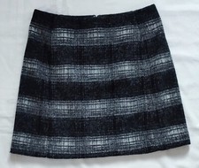 UNIQLO Ladies Size L Grey Check Wool Blend A-Line Short Skirt