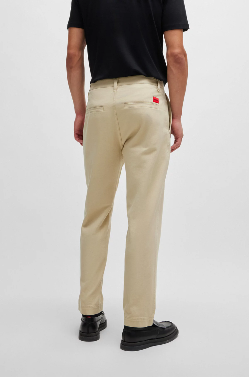 Hugo Boss Men's Zeebo Tapered Fit Regular Rise Cotton Twill Pants
