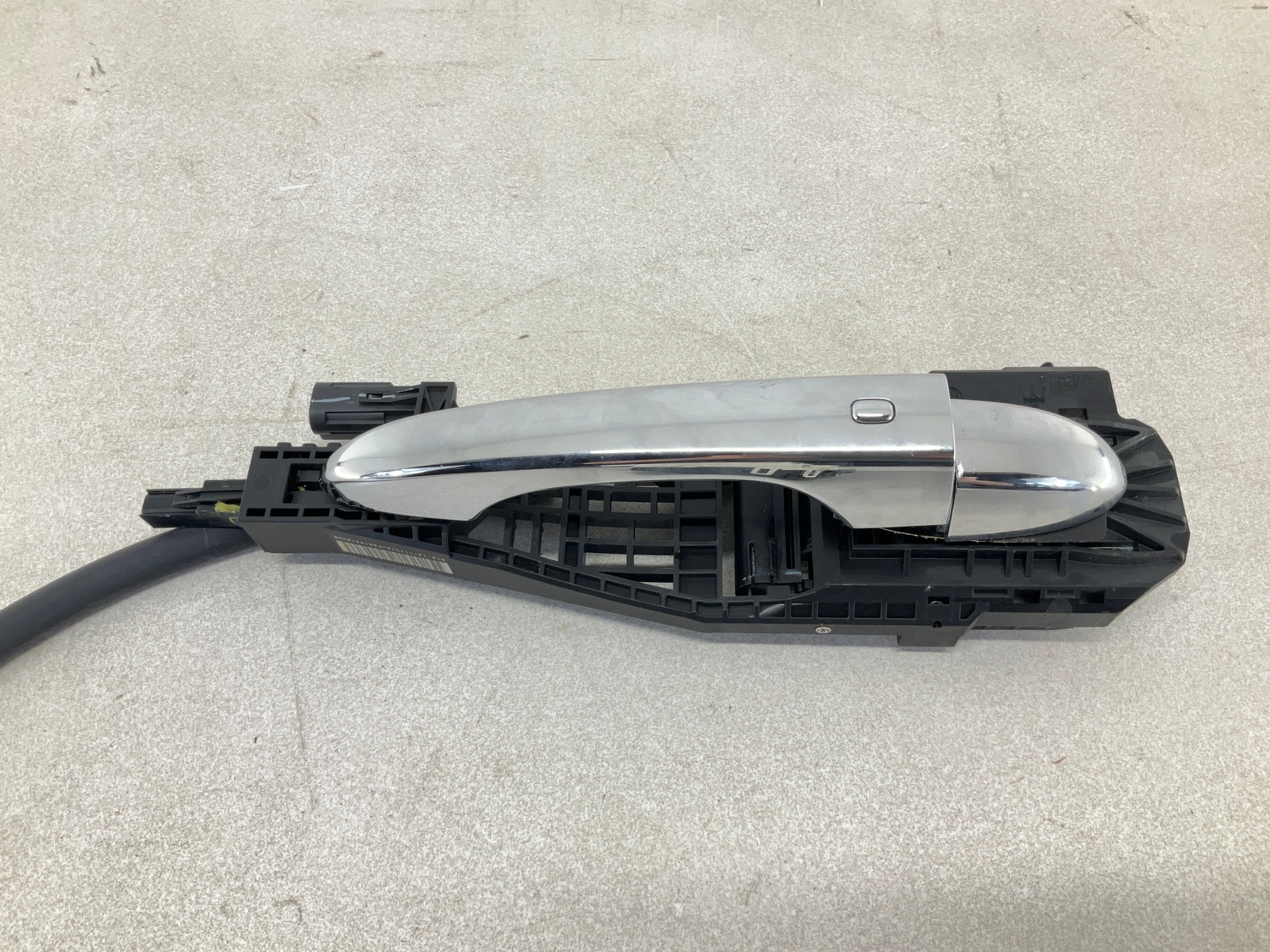17-20 MASERATI Levante Exterior Rear Right Passenger Door Handle W/ Actuator