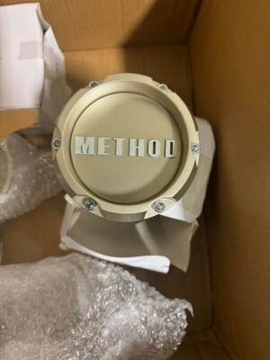 Method Race Wheels 304 chrome center cap - New