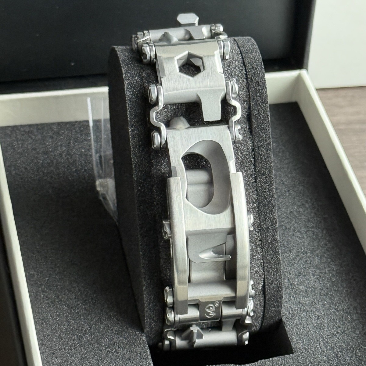 Leatherman Tread Tempo LT Silver Color Watch with bracelet