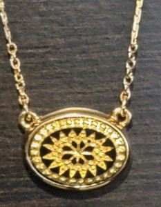 Authentic Avon Snow Fantasy Necklace Gold Plated Black Enamel Snowflake Spanish Influence