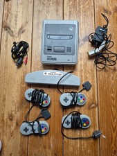 SNES Super Nintendo Console UK PAL With Multi Tap And 4 Controllers