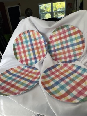 Melamine Plates Set Of 4 Features Bright Checkered Pattern
