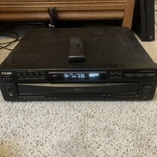 TEAC PD-D2500 5-Disc CD Changer Player Black ...