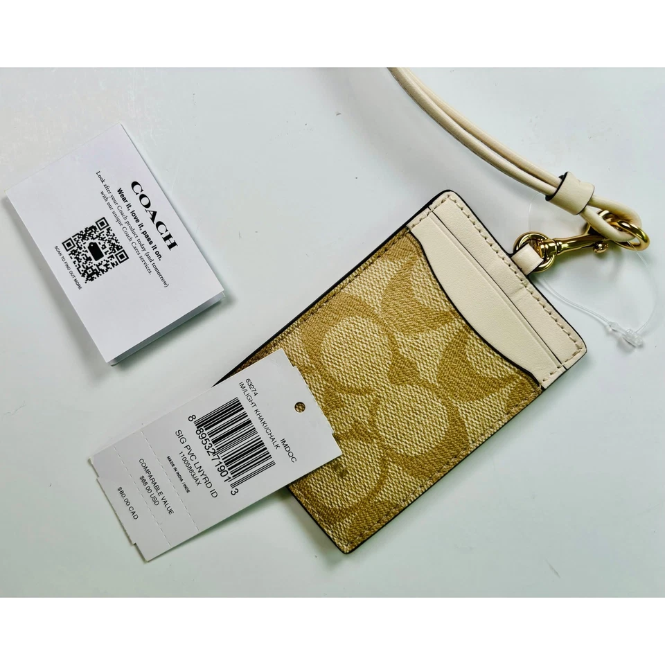 Porta ID Coach Lanyard Signature Logo Nuevo con Etiquetas Lona Recubierta con Detalles de Cuero Foto 4 de 4
