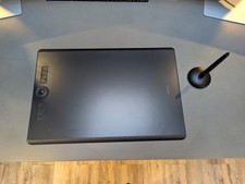 Wacom Intuos Pro Large Digital Graphic Drawing Tablet