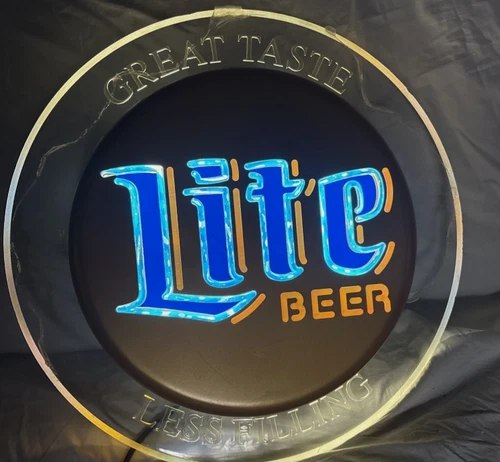 Vintage 1980s  Miller Draft Beer Lighted Sign