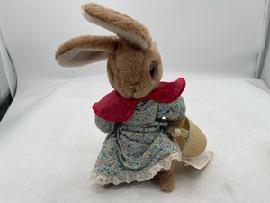 Vintage 1972 Mrs. Rabbit Beatrix Potter Plush Doll Eden Toys w Hang Tag