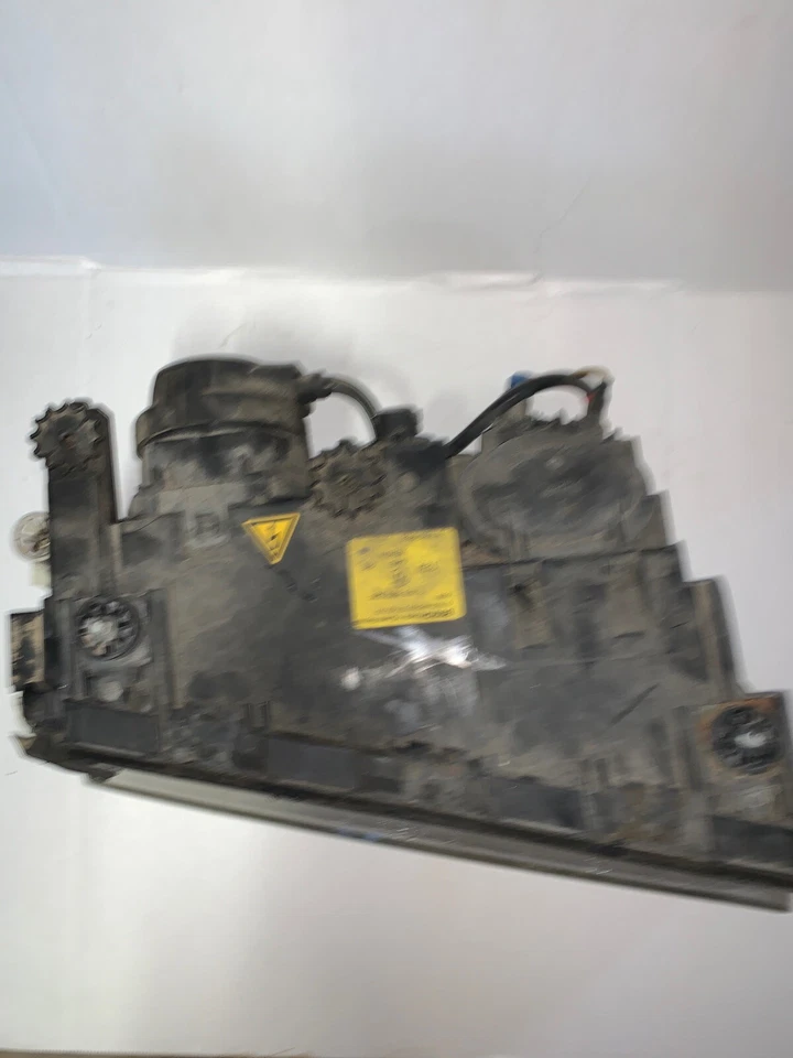 99-01 BMW Xenon Headlight Right - Image 3 of 4