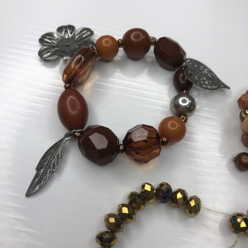 X Lot Heart Feather Retro Orange Amber Lucite Resin Brown Beaded Faceted 70s - Picture 5 of 6