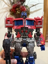 Transformers Movie Masterpiece Series MPM-12 Optimus Prime