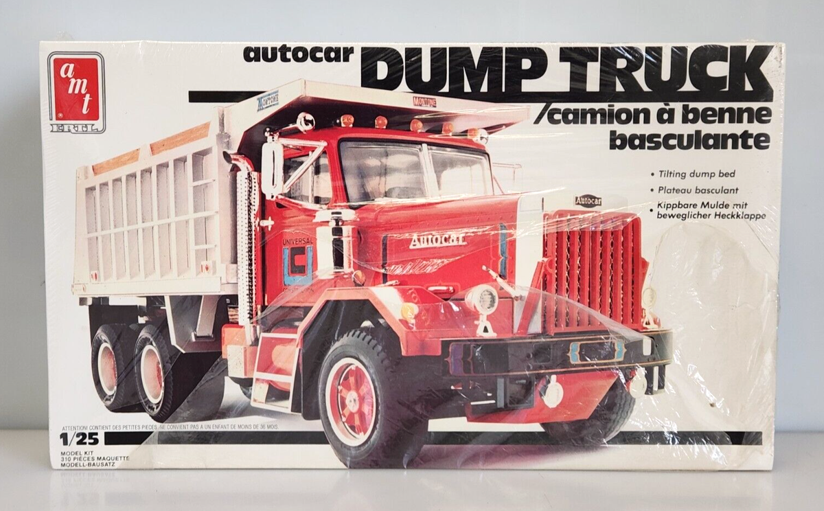AMTオートカーDC-9964Bダンプトラック1:25