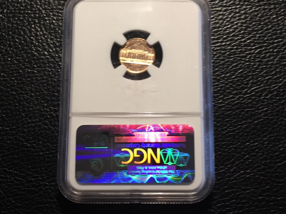 1916 mckinley gold dollar NGC unc. details cleaned????? Holder Scratches Nice! - Image 4 of 4