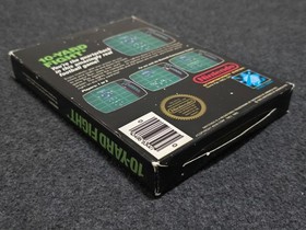 NES Nintendo 10-YARD FIGHT Complete HANGTAB CIB Black Box Game Hang Tab 5 Screw