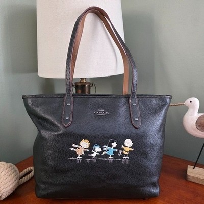 Coach 18904 Peanuts Snoopy Limited Edition City Tote Black Leather Bag