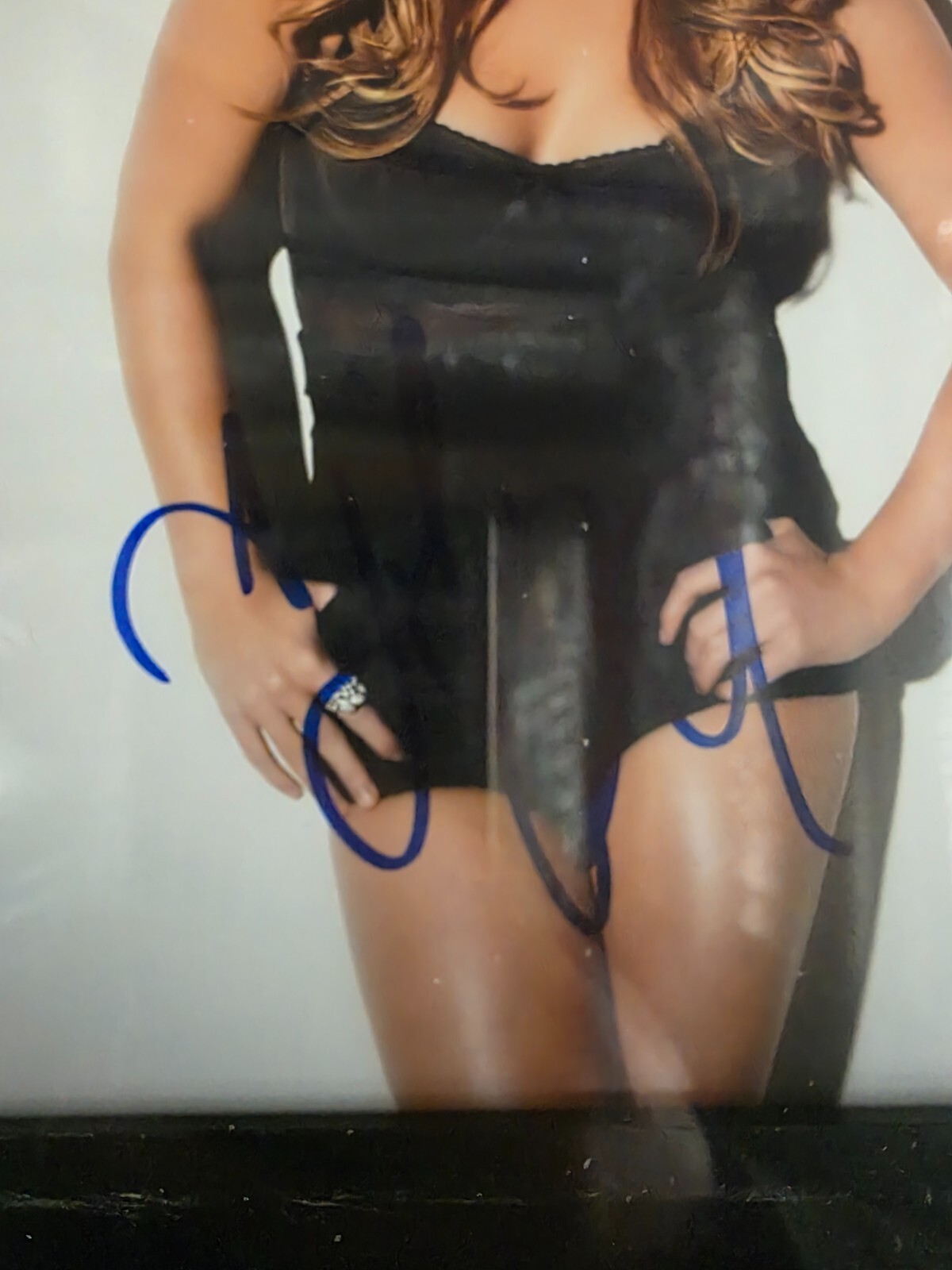 Picture 2 of 4