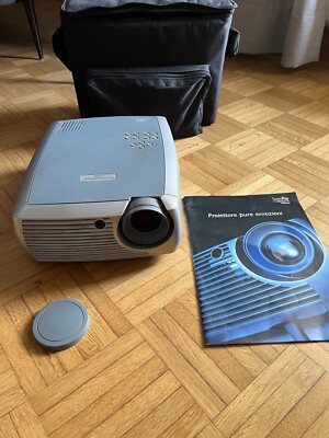 Infocus Screenplay 4800 Projector