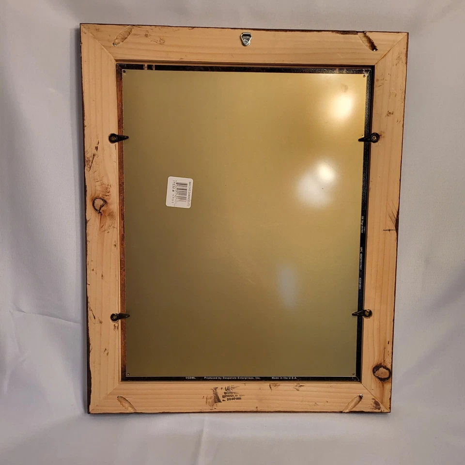 Letrero de diamante Man Cave What Happens Stays con marco de hojalata barra de garaje rústico Foto 3 de 3