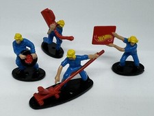 NOS TYCO 4 Man Pit Crew Rubberized Figures, Great For Your Slot Car Track Layout