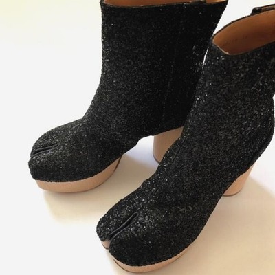 Maison Margiela Tabi Heel anklet Boots Size 38/US 7 Glitter Black New W/Box