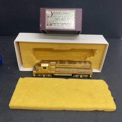 Pacific Pike HO Brass GP-40 Low Hood Diesel Locomotive NOS Unpainted Frew Gordon