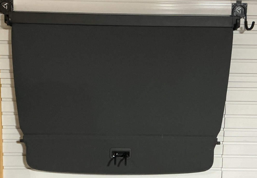 Retractable Cargo Cover Trunk Privacy Black-For: 2010-2017 Volvo XC60 	39823857