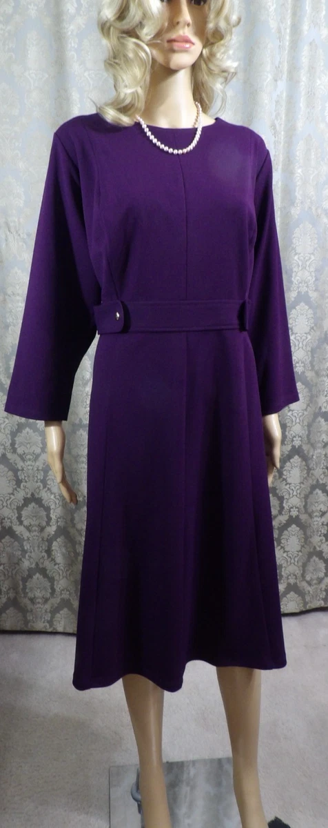 London Times 3/4 Sleeve Seamed Side Tab Fit & Flare Midi Dress | Available at Curated Brands in Los Angeles