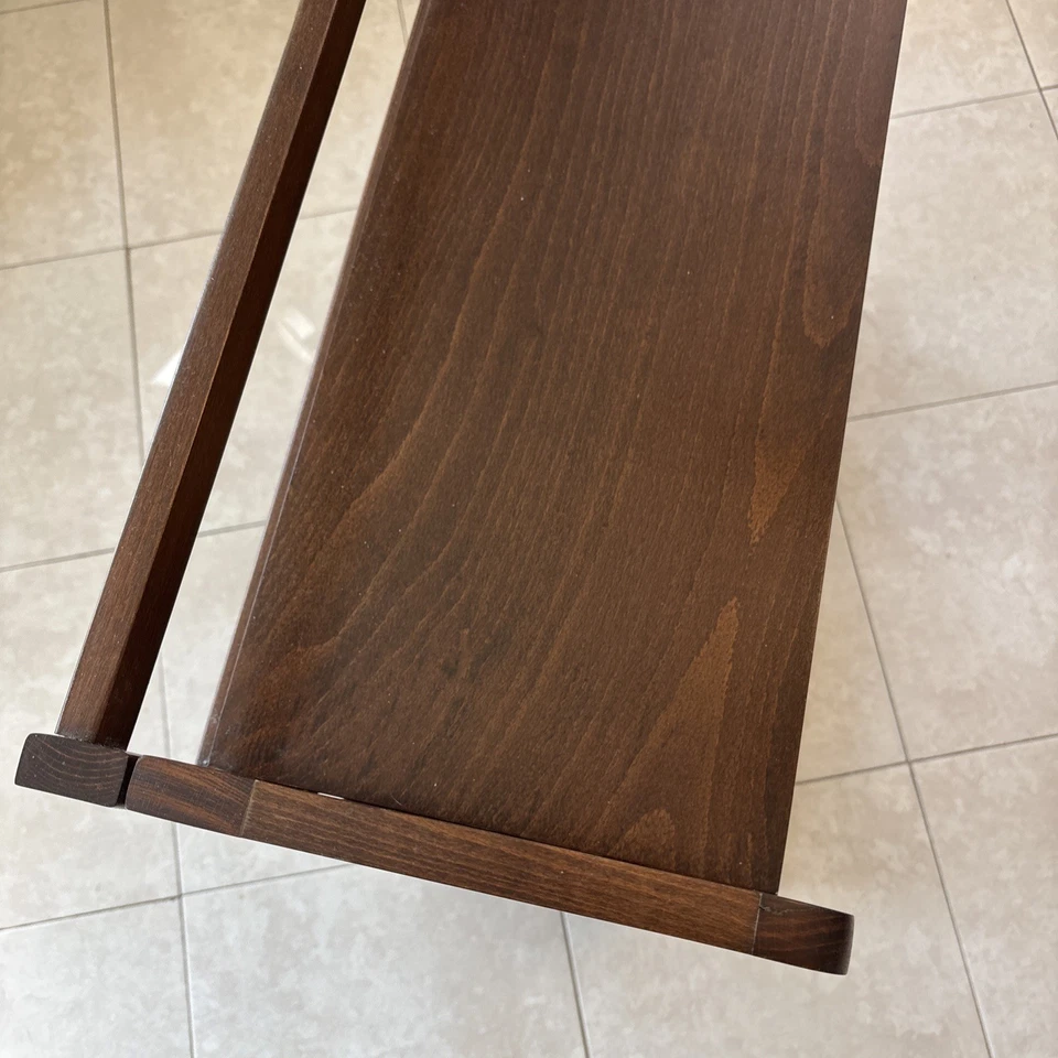 Estuche para libros estándar de 3 estantes de madera maciza de nogal tallado a mano MCM de colección años 50 28" L 34" H Foto 4 de 4