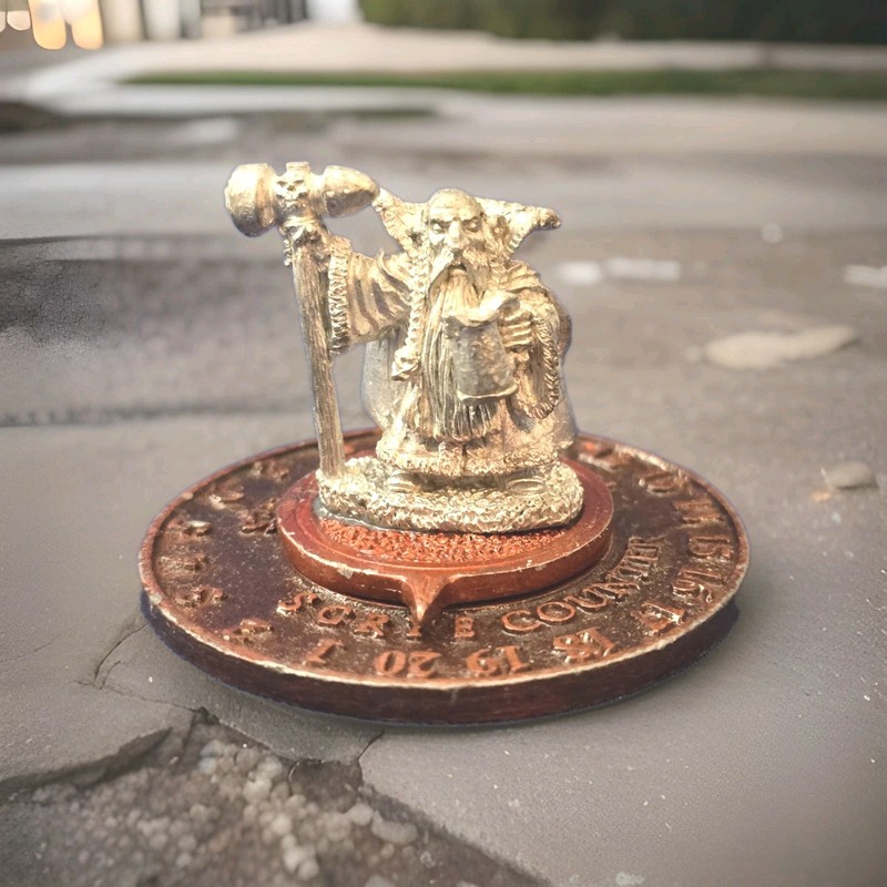 Custom Reaper Miniatures Counter - Drinking Dwarf