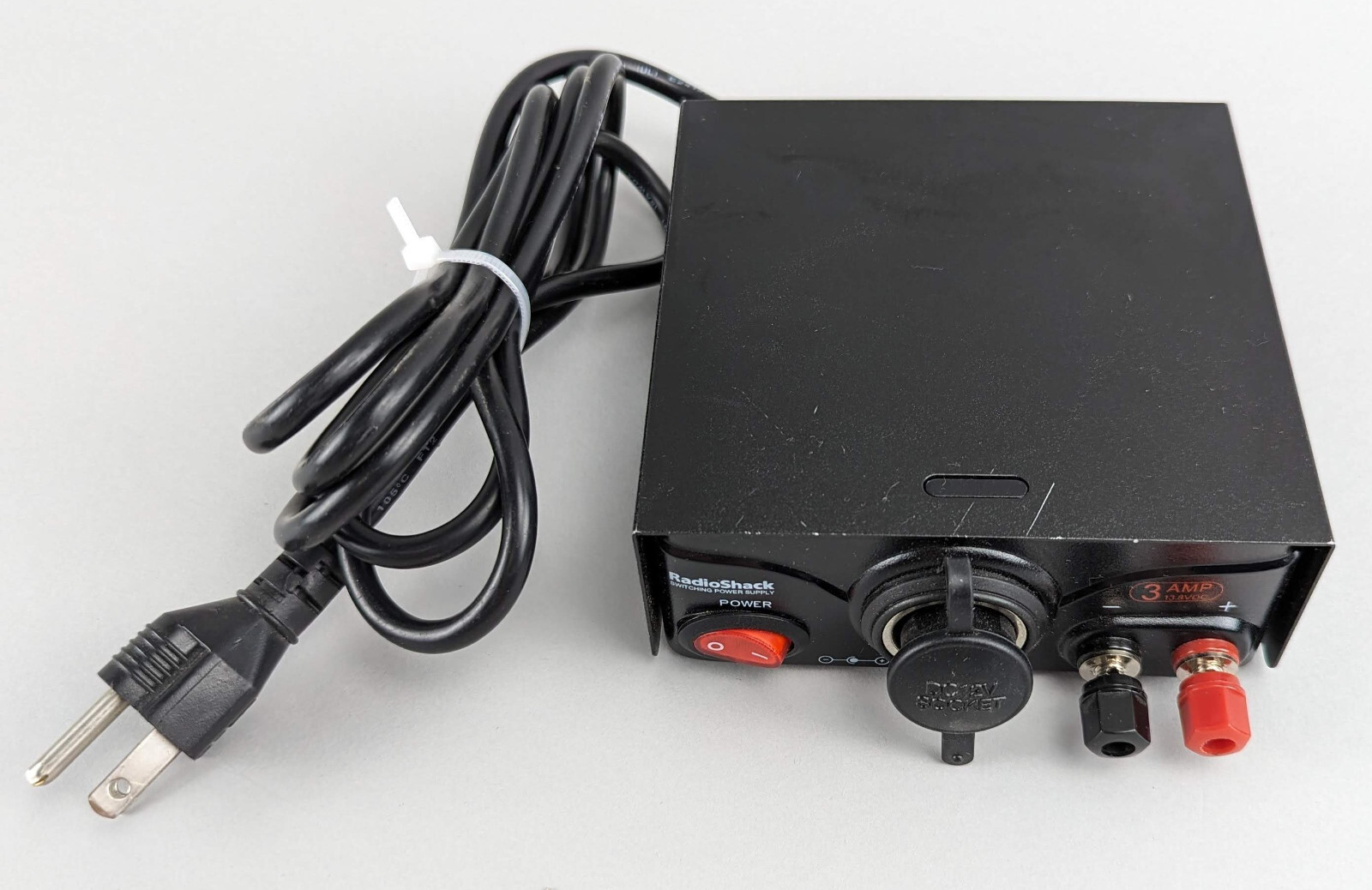 Nice! Radio Shack 22507 Switching Power Supply 3 Amp 13.8 VDC 12V Auto