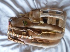 Mizuno 13 Inch Baseball Glove LH Glove Pre Owned