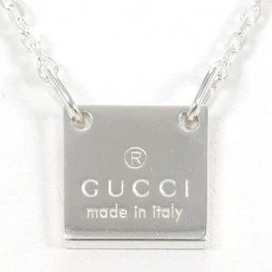 Collier argent plaque logo carré GUCCI environ 5,7 g environ 48 cm livraison gratuite occasion