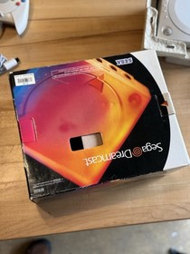 SEGA Dreamcast Console Complete in box, Pristine, Controller, Cables. Amazing.