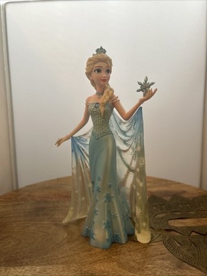 Disney Showcase Couture de Force Elsa Figurine Frozen Limited Edition Statue