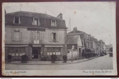 Lannion - Place de la Gare - Les Hotels Hotel de Bretagne