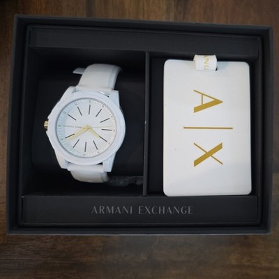 Armani Exchange Lady Banks Quartz White Dial Ladies Watch Set  AX7126