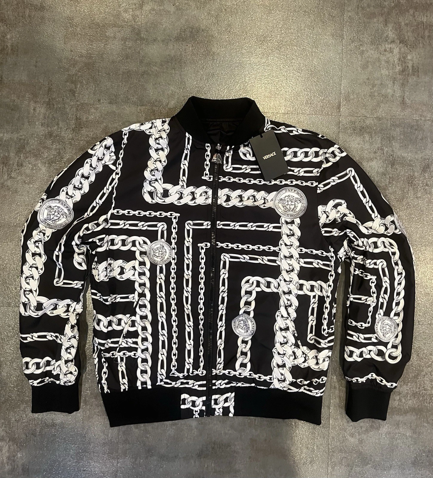 $2050 Men's Versace medusa chains reversible bomber jacket size 52 Fits L - product detail image 1