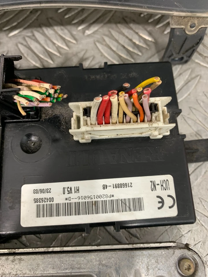 Renault Traffic 2005 kit completo ecu p8200252454 8200204834 #2 Foto 3 de 4