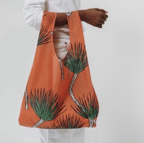 BAGGU Dragon Tree Standard Reusable Tote Bag Rare Sold Out