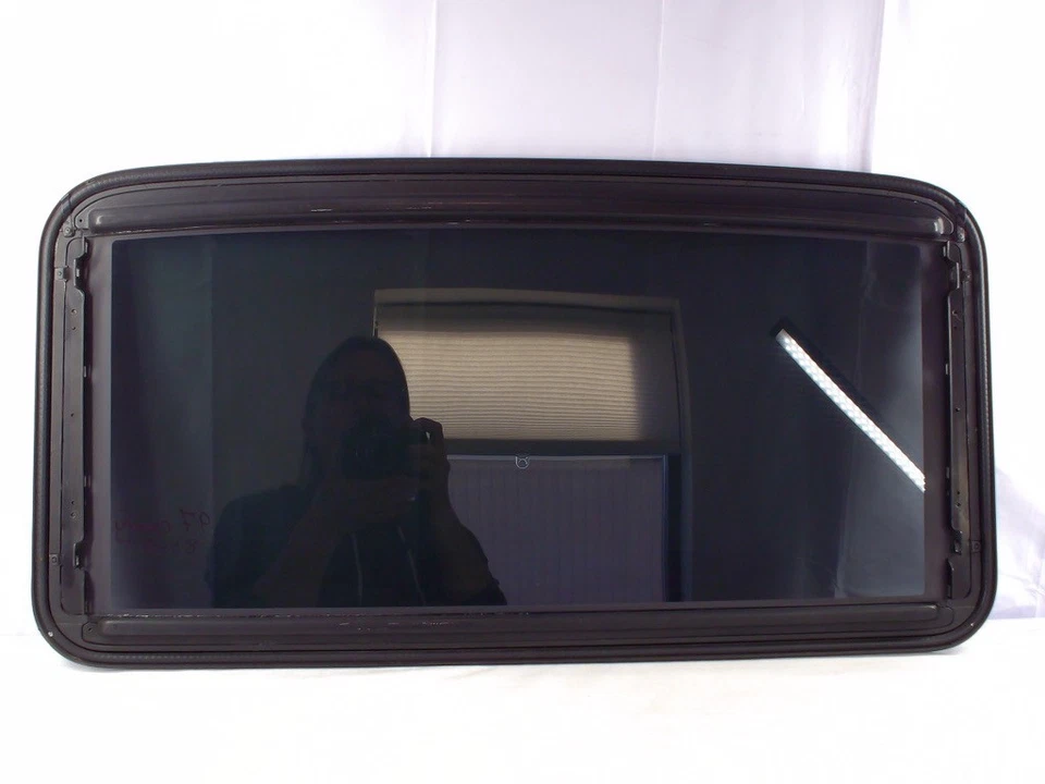 1997-2001 Toyota Camry Sun Roof Sunroof Window Glass Factory OEM - Image 2 of 4