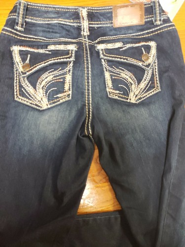 Ariya Jeans Womens Size 5/6 (28x28 