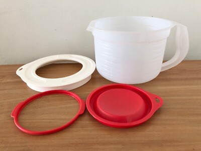TUPPERWARE MIX-N-STOR PLUS PITCHER/CONTAINER (1) **NEW IN ORG PACKAGE**