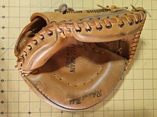 Roddy Model 208 Baseball Catcher's Mitt - RHT Padded Wrist Cowhide/Rawhide Laces