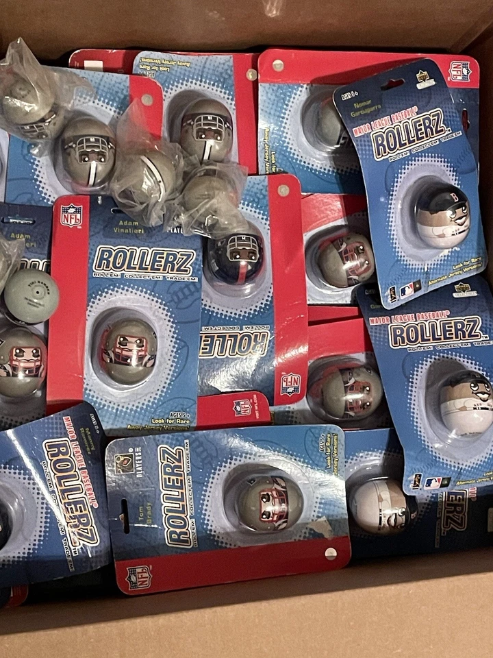 Lote 76 Juguetes Rollerz Cubierta Superior De Colección Fútbol Béisbol Brady Glenn Pedro Nomar Tiki Foto 4 de 4