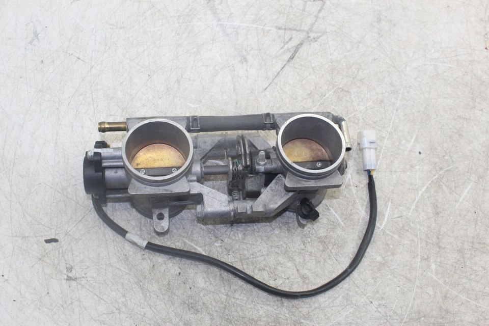 17-20 Polaris Switchback Assault 800 144in Main Fuel Injectors Throttle Bodies - Image 3 of 4